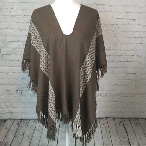 Brown Poncho Style RN67508